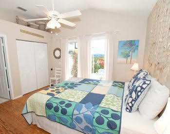 אנה מריה Anna Maria Beach Cottages מראה חיצוני תמונה